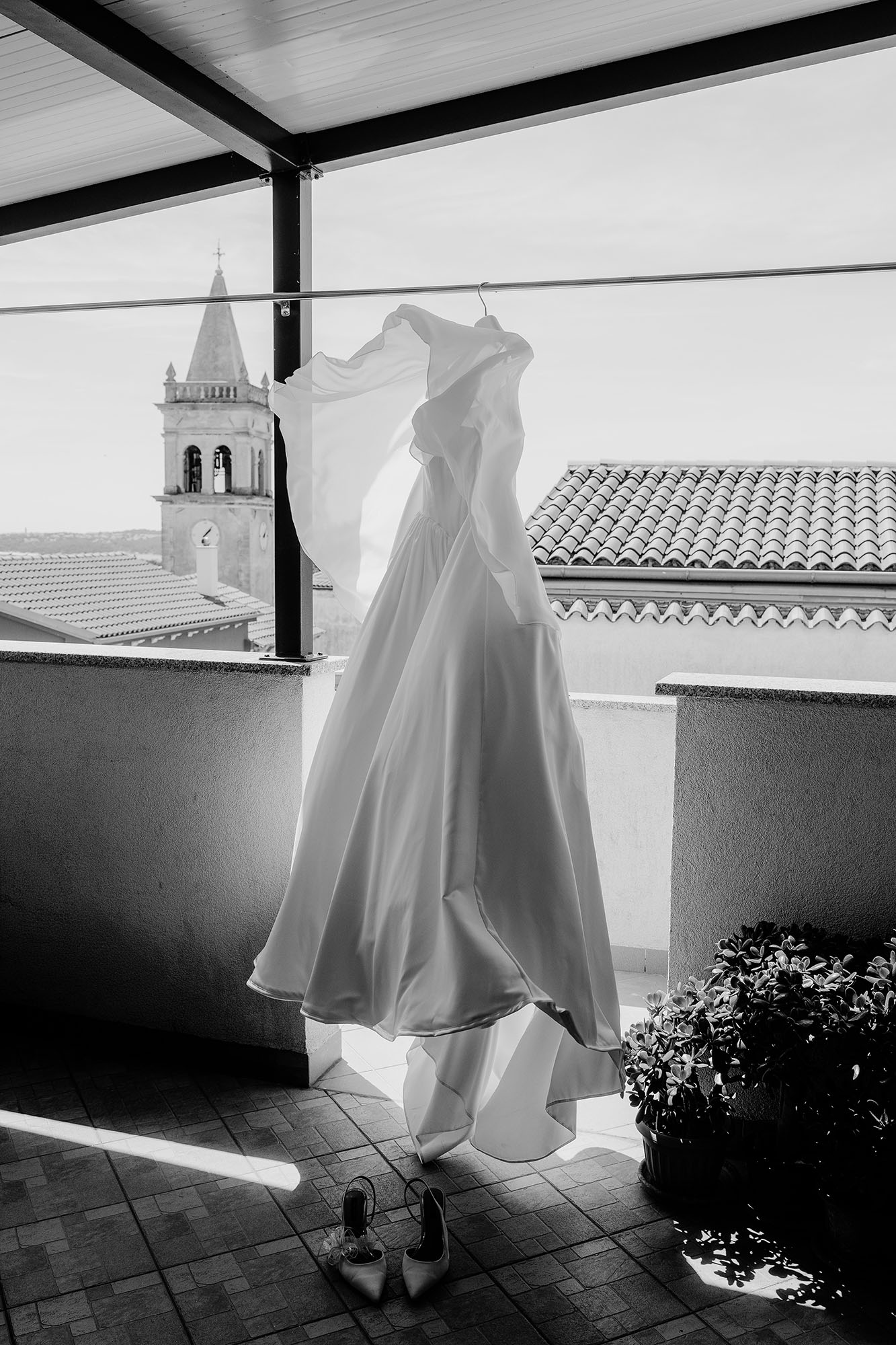 Rafaela and Noa wedding Liznjan Restaurant Sopravento Pomer Istria wedding photographer
